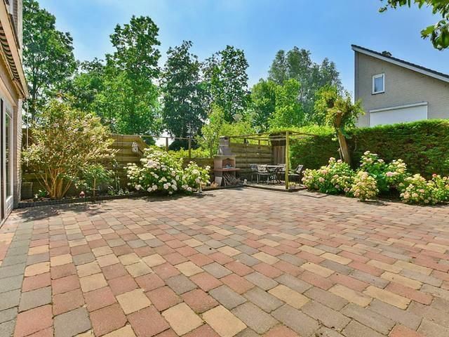 block-paving-6-kireth-ai