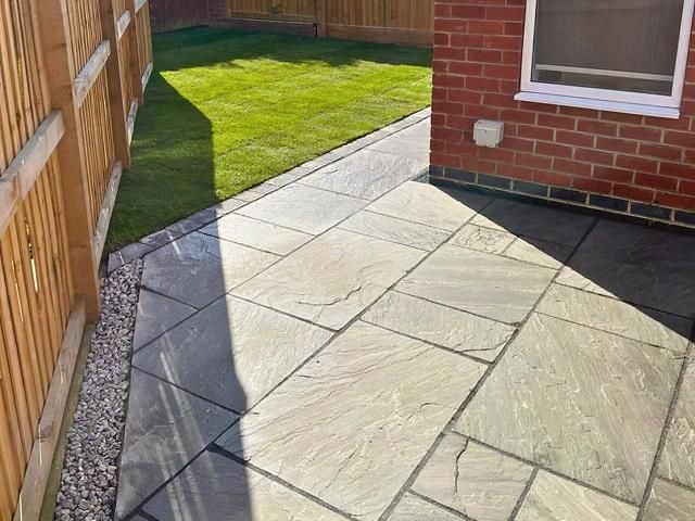landscapers-6-kireth-ai