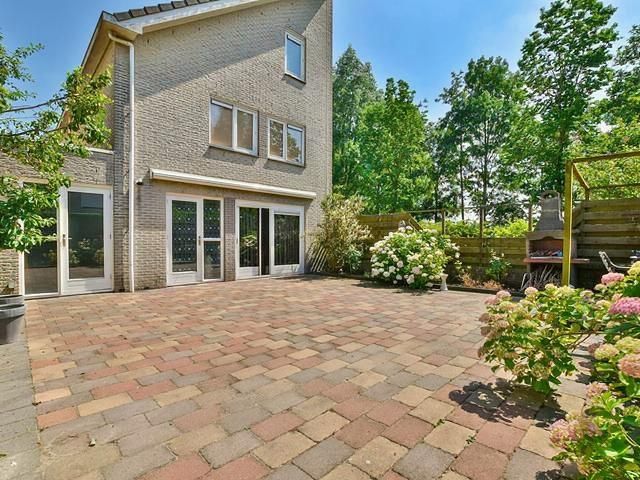 block-paving-1-kireth-ai